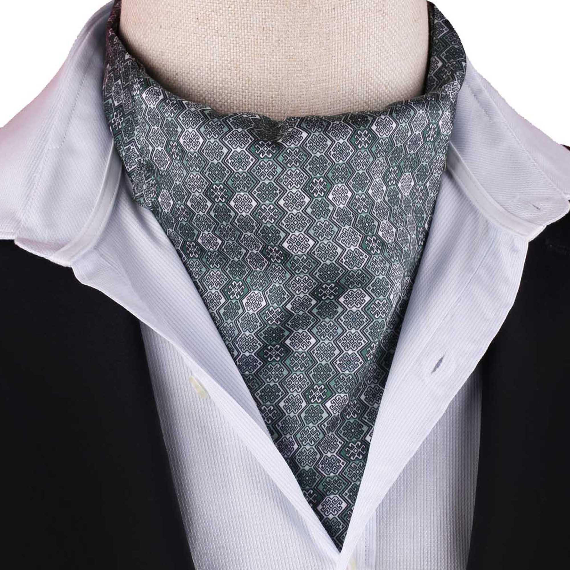 Men’s Sage Green Geometric Diamond Satin Ascot Cravat